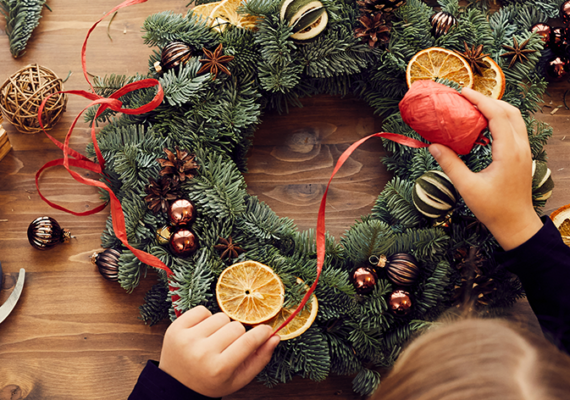 Comment faire sa propre couronne de Noël ?
