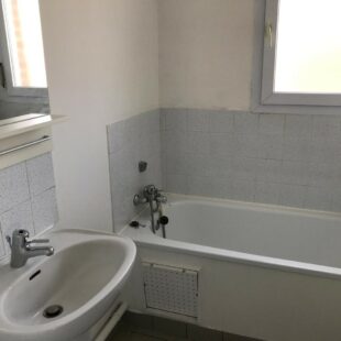 Location appartement à Famars