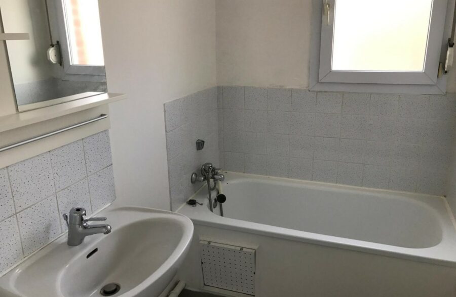 Location appartement à Famars