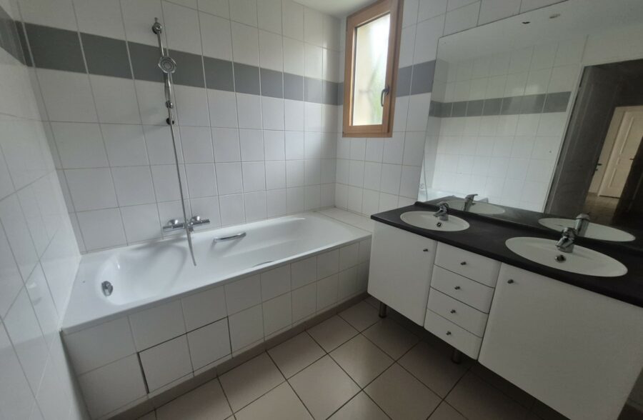 Location maison à Douchy-Les-Mines