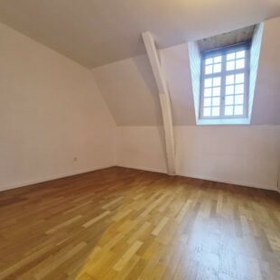 Location appartement à Aire-Sur-La-Lys