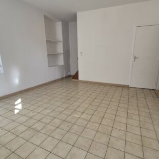 Location maison à Avesnes-Sur-Helpe