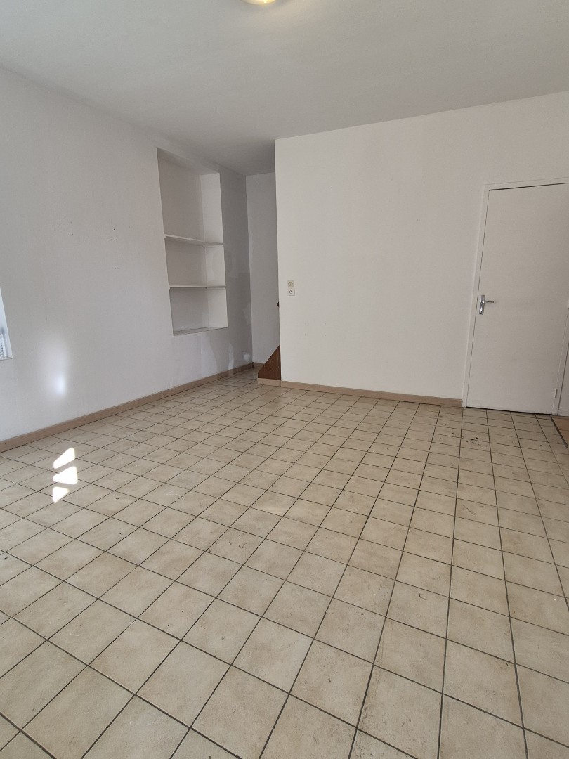 Location maison à Avesnes-Sur-Helpe