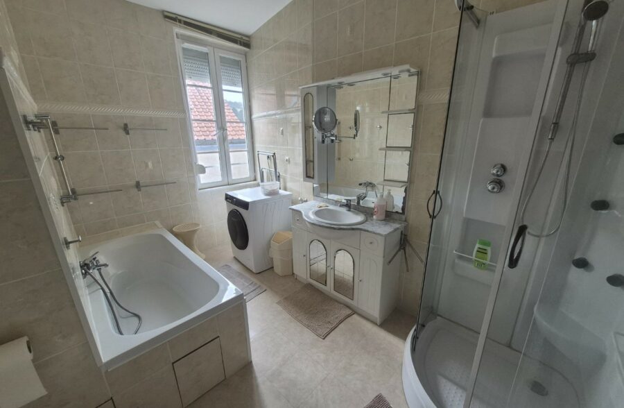 Location maison meublé à Saint-Étienne-Au-Mont