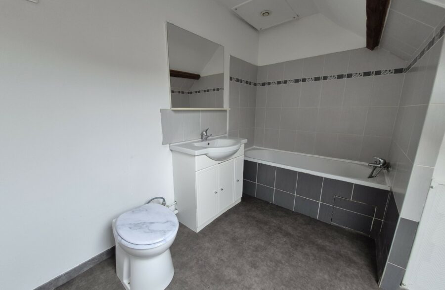 Location appartement à Annay