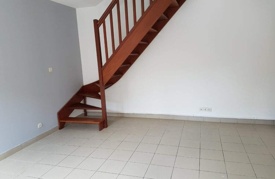 Location appartement à Maing