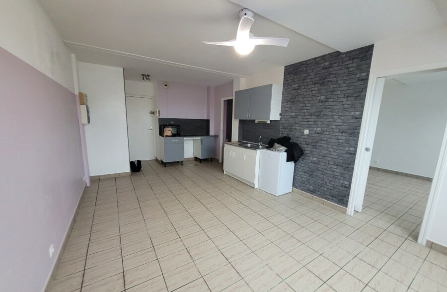 Location appartement à Famars
