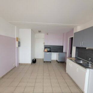 Location appartement à Famars