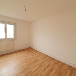 Location appartement à Petite-Forêt