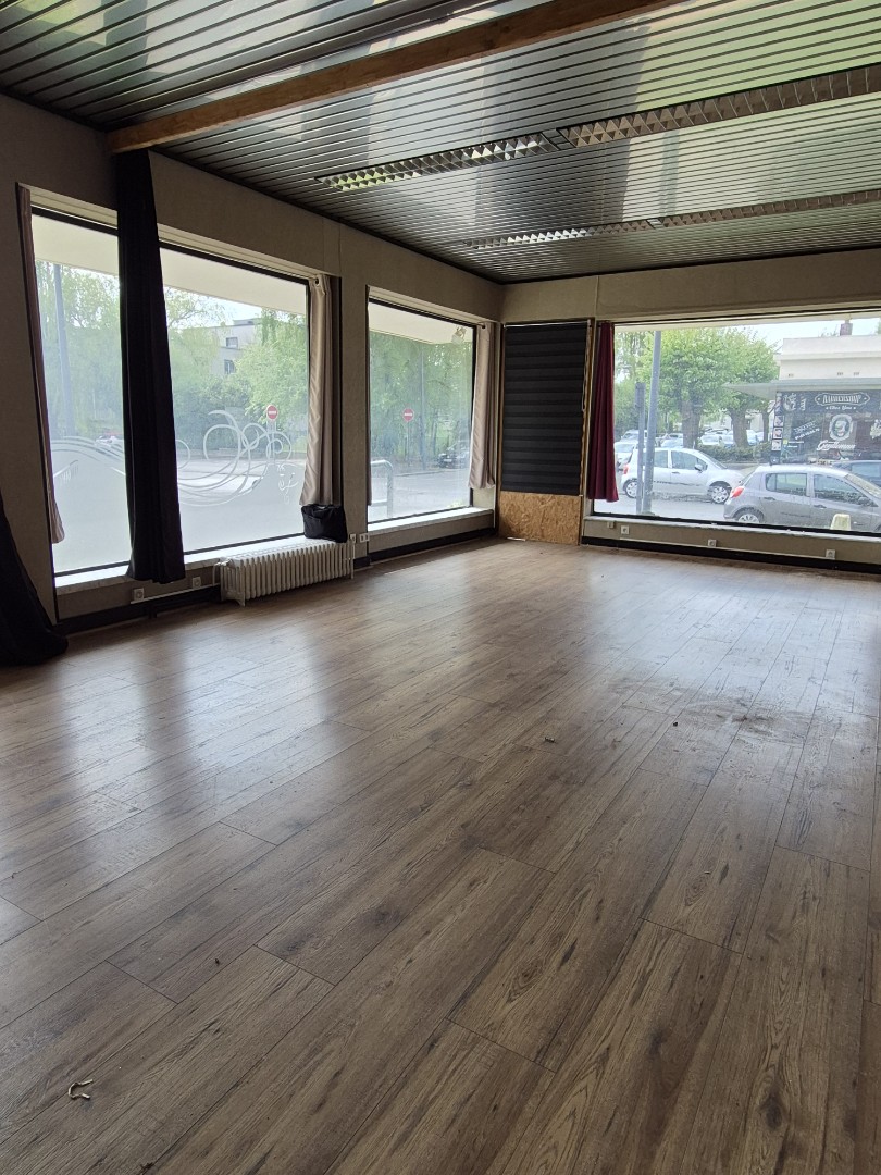 Location local professionnel à Maubeuge
