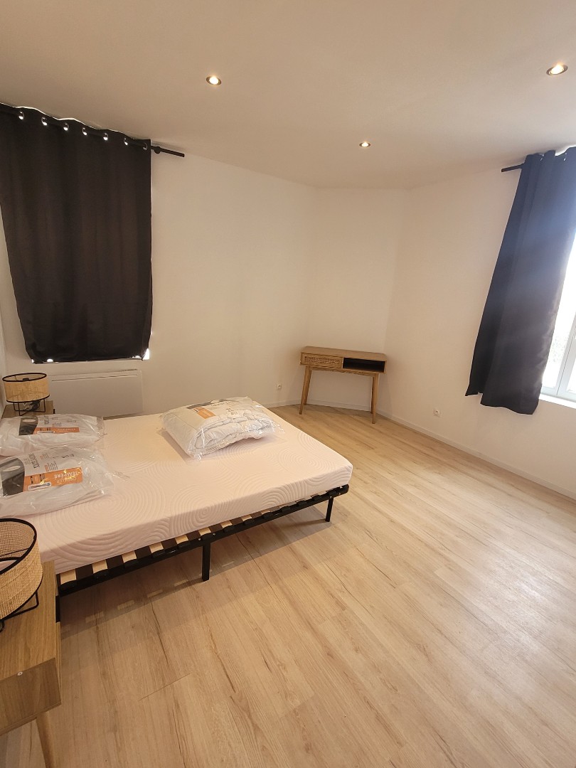 Location appartement meublé à Recquignies