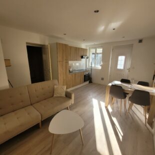 Location appartement meublé à Recquignies