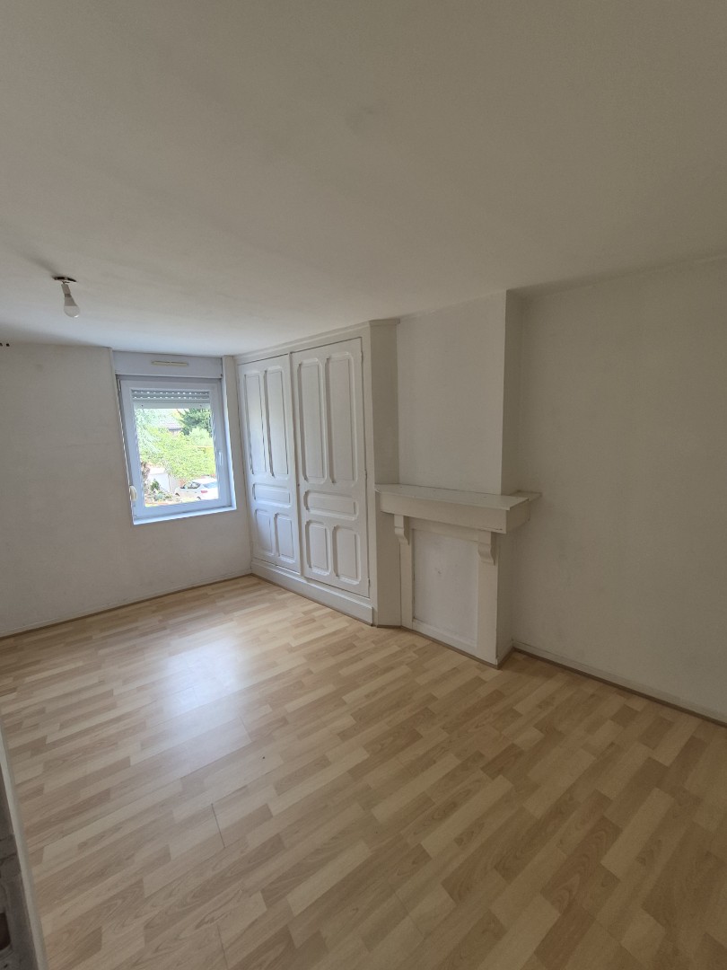 Location maison à Estevelles