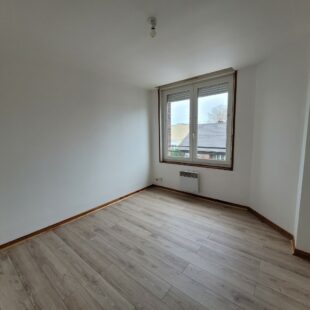 Location appartement à Annay
