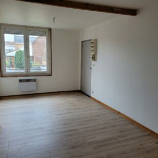 Location appartement à Annay