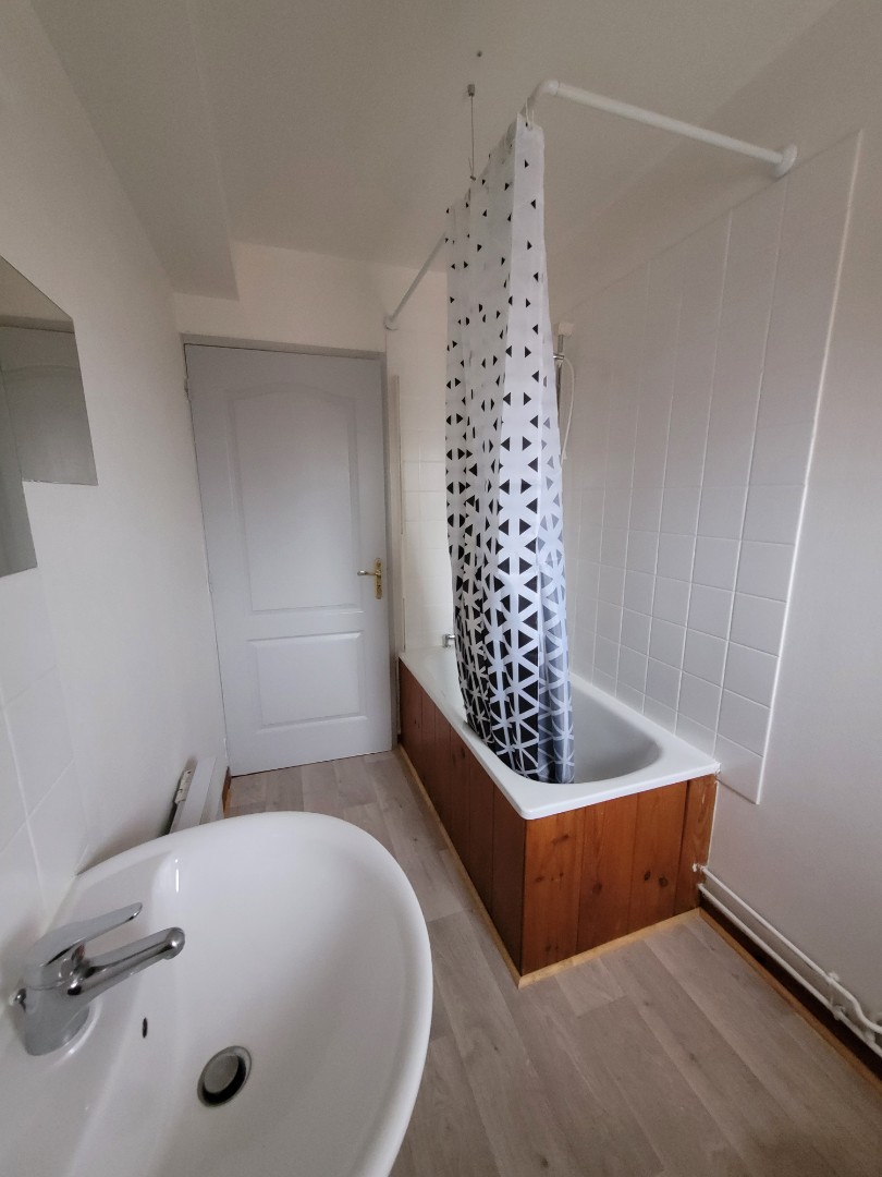 Location appartement à Annay