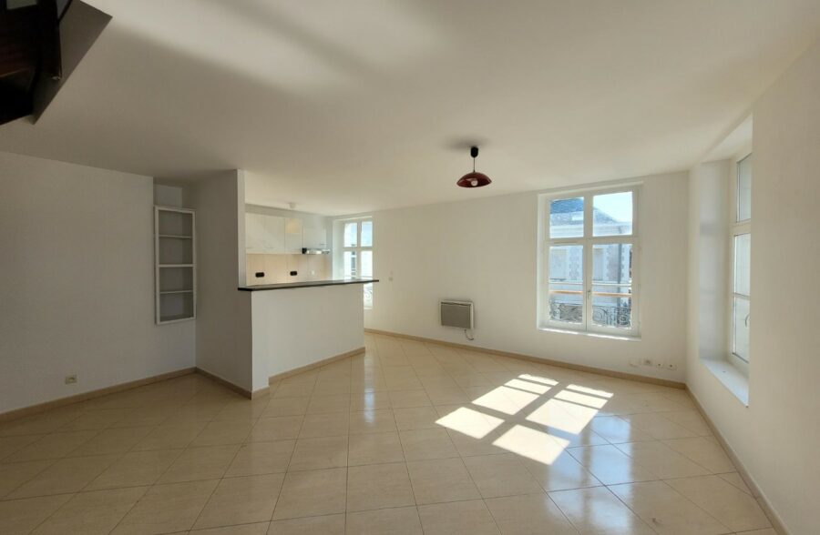 Location appartement à Condé-Sur-L’escaut