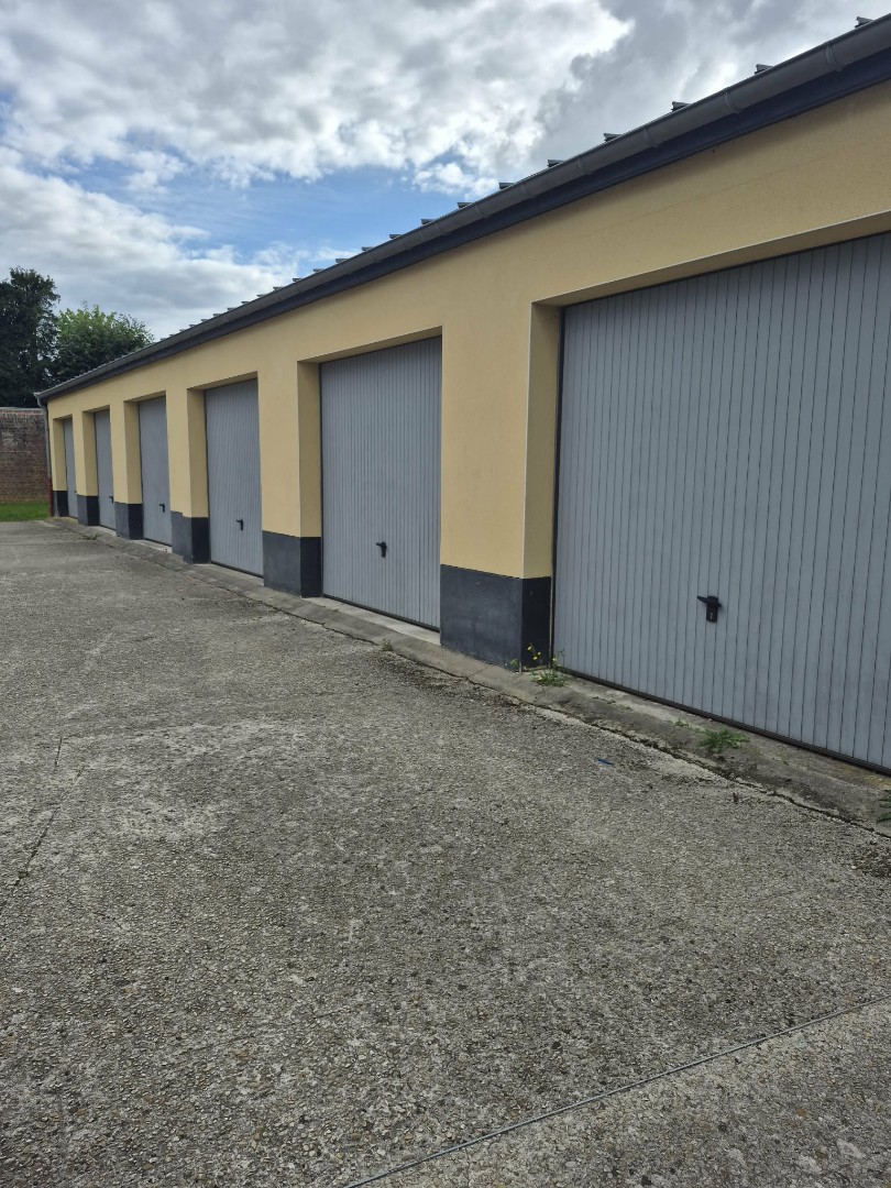 Location parking à Aire-Sur-La-Lys