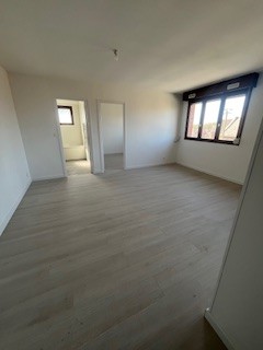 Location appartement à Maing