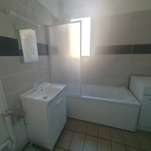 Location appartement meublé à Famars