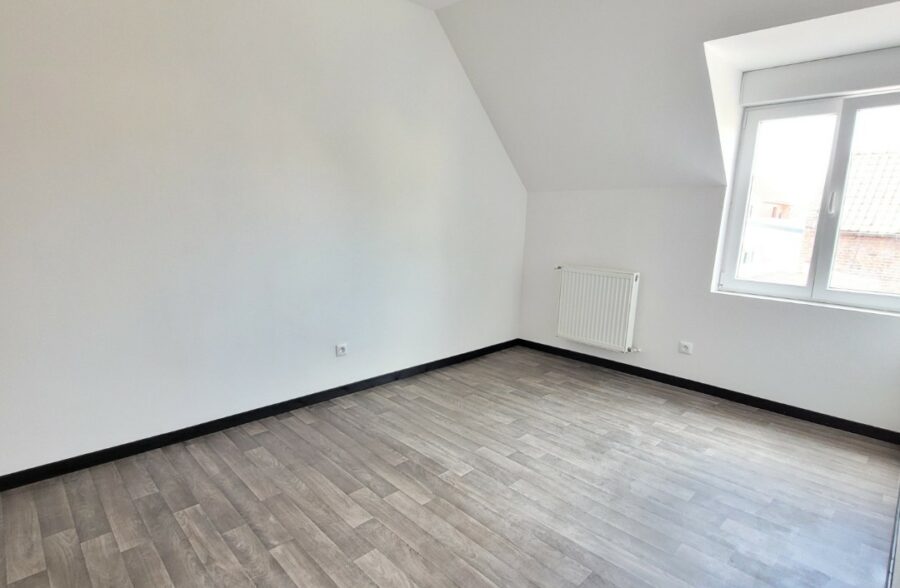 Location maison à Lécluse