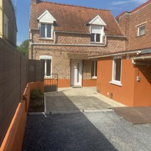 Location maison à Lécluse