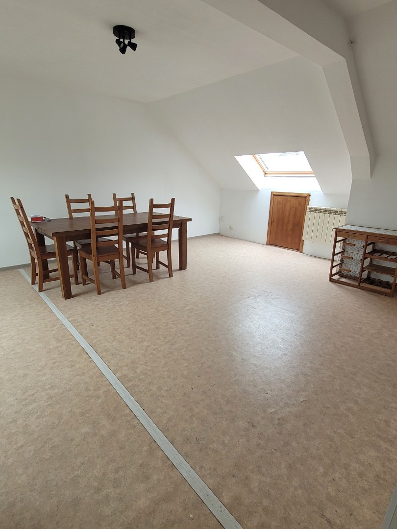 Location appartement meublé à Hautmont
