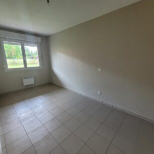 Location appartement à Maing