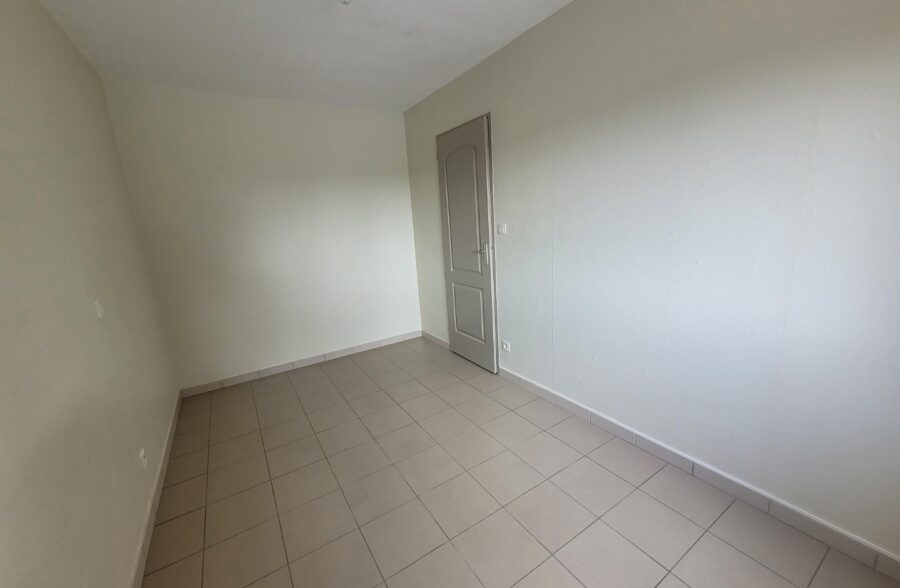 Location appartement à Maing