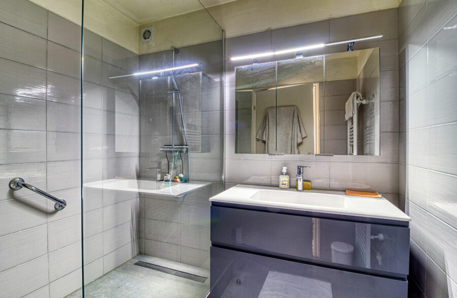 Appartement  57.56 m² Résidence de Standing ! Triangle d’Or !