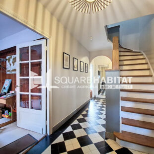 FACHES THUMESNIL – MAISON INDIVIDUELLE – 4 CHAMBRES – CACHET – DOUBLE GARAGE – JARDIN