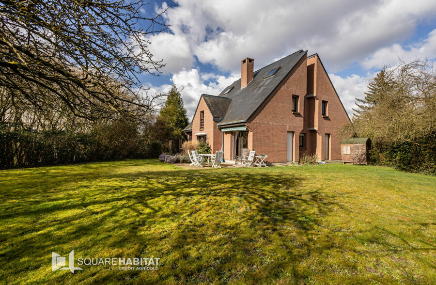 SQUARE HABITAT : MAISON D’ARCHITECTE INDIVIDUELLE  – 5 CHAMBRES – GARAGE – GRAND JARDIN ORIENTÉ SUD – RONCHIN &nbsp;Sous compromis&nbsp;