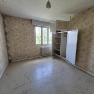 Immeuble à usage mixte .Beau potentiel 18 pièces 379 m2