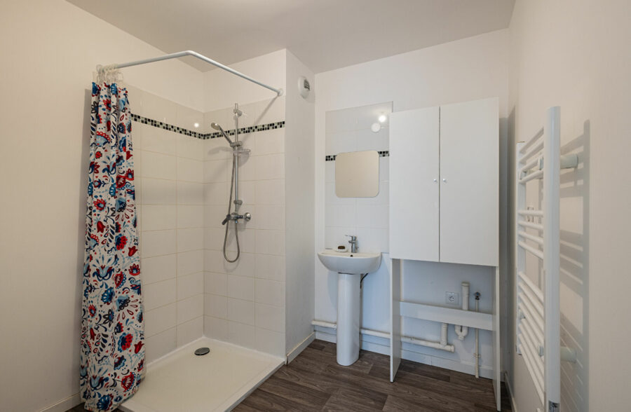 T3 La Madeleine avec balcon et parking