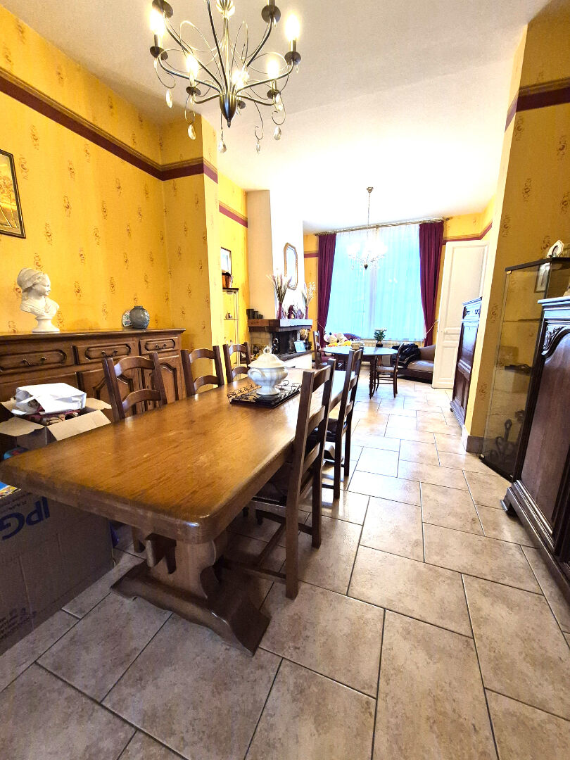 Maison Cambrai 8 pièce(s) 177 m2