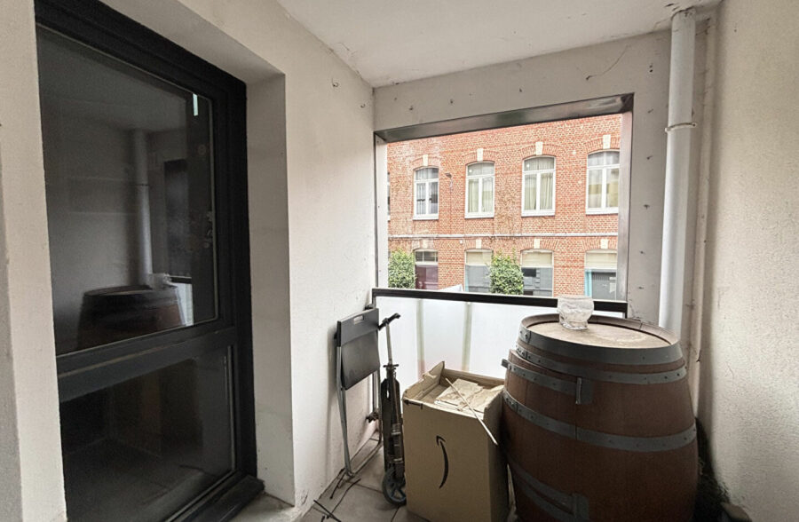 T2 avec loggia dans résidence récente – lille boulevard victor hugo