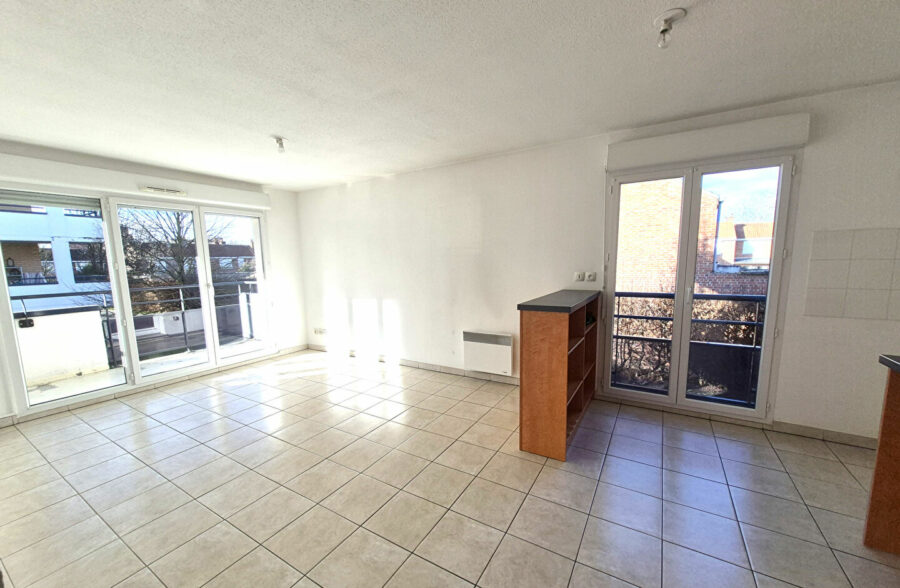 Appartement Saint Andre Lez Lille 3 pièce(s), balcon, parking, piscine <small>&nbsp;Sous compromis&nbsp;</small>