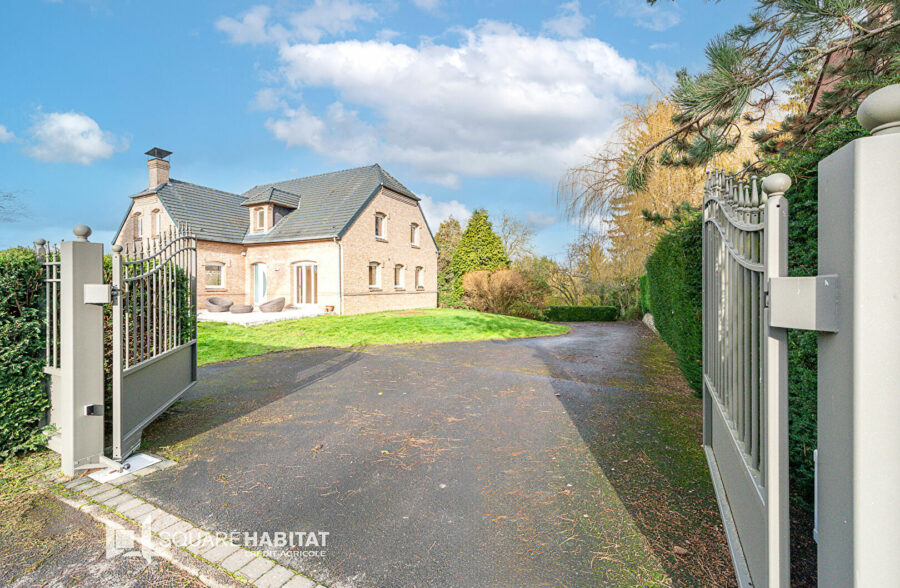 PAVILLON 5 CHAMBRES INDIVIDUELLE DE 190 M² ET SOUS SOL COMPLET &nbsp;Sous compromis&nbsp;