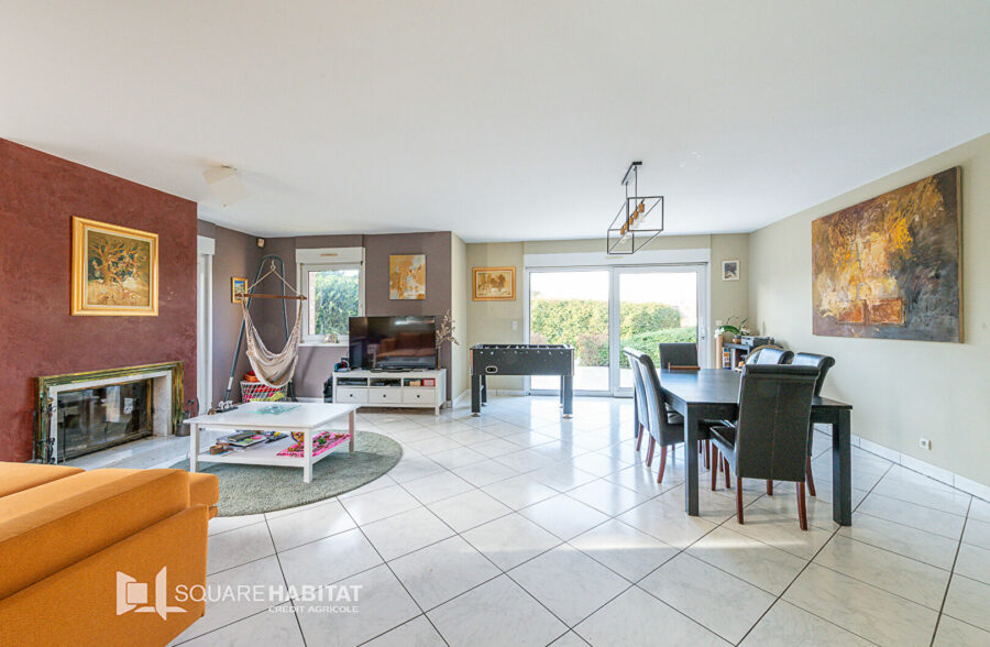 PAVILLON 5 CHAMBRES INDIVIDUELLE DE 190 M² ET SOUS SOL COMPLET &nbsp;Sous compromis&nbsp;