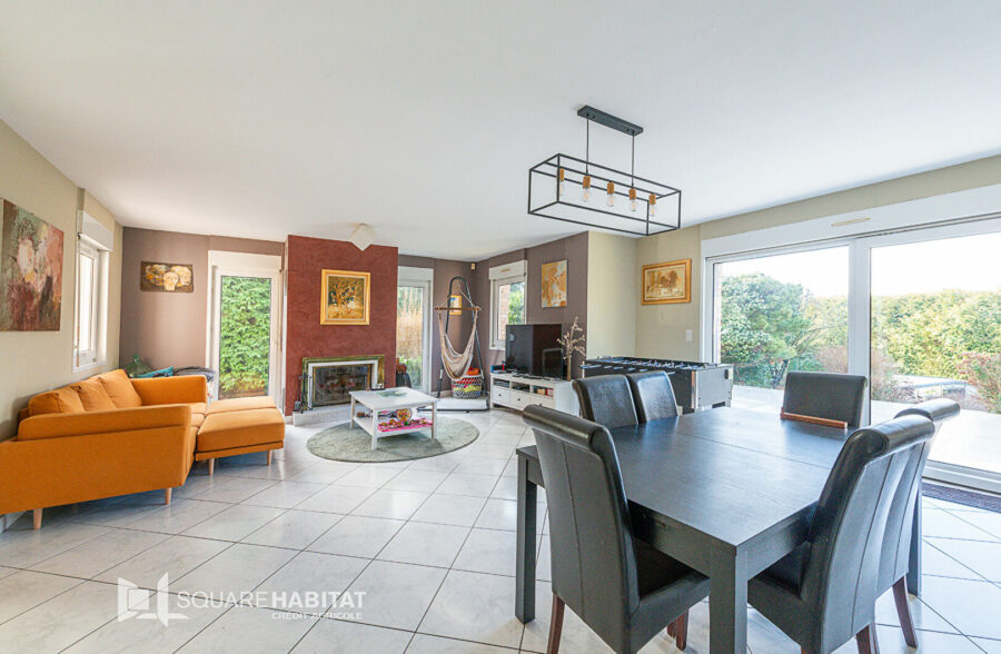 PAVILLON 5 CHAMBRES INDIVIDUELLE DE 190 M² ET SOUS SOL COMPLET &nbsp;Sous compromis&nbsp;