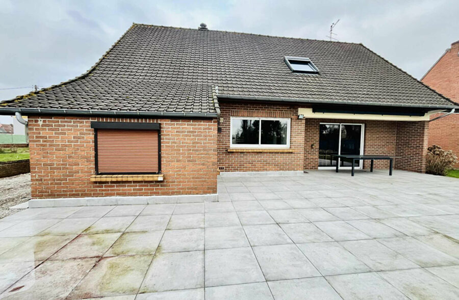 Maison Individuelle Isbergues secteur Molinghem 4 chambres jardin garage