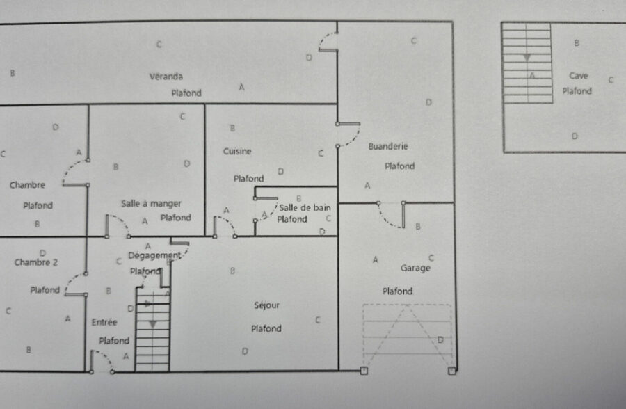 Métro Lomme Bourg : T3 de 100m2 avec grand jardin, garage et cave