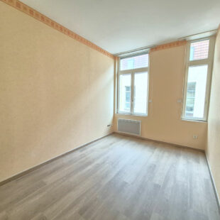 Appartement Saint-omer 4 pièce(s) 74 m2