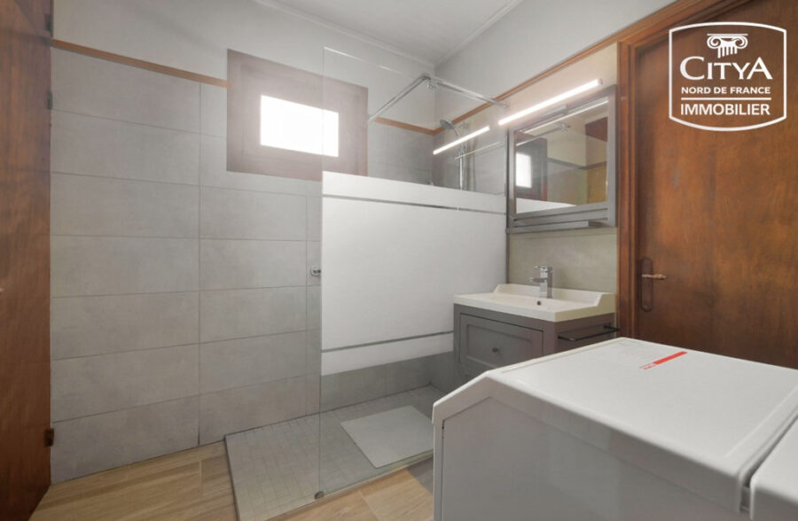Maison  individuelle saine en semi Plain pied