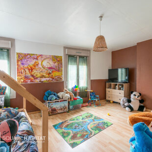 MAISON INDIVIDUELLE  4  CHAMBRES DE 105 M²