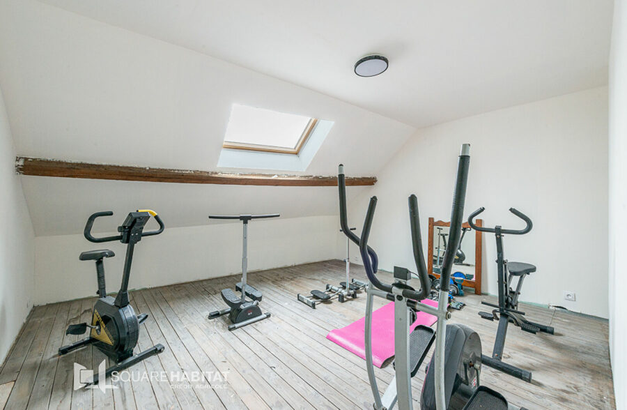 MAISON INDIVIDUELLE  4  CHAMBRES DE 105 M²