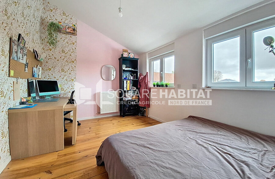 Magnifique maison totalement rénovée en 2016 : 3 chambres, jardin et garage.