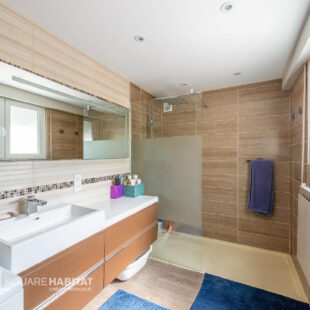 Maison  5 pièce(s) 130 m2