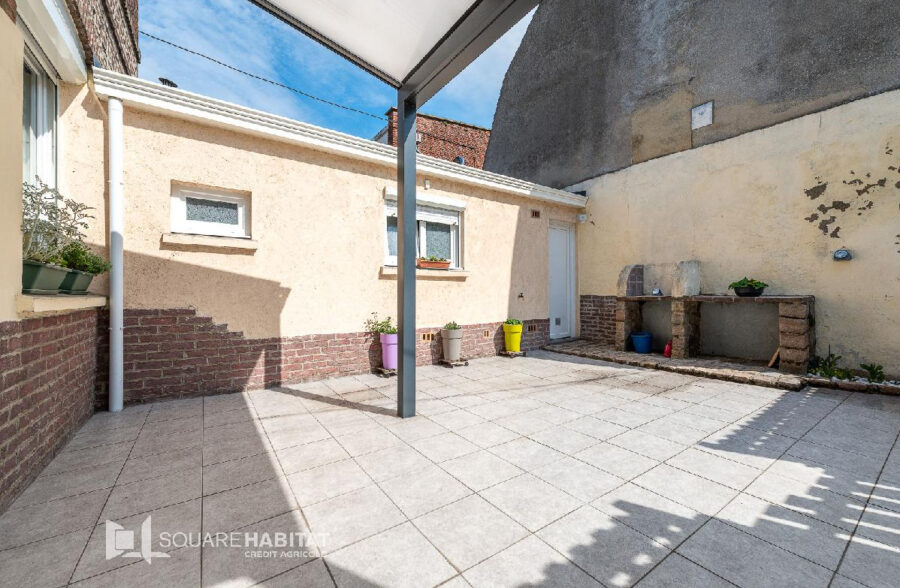 Maison  5 pièce(s) 130 m2