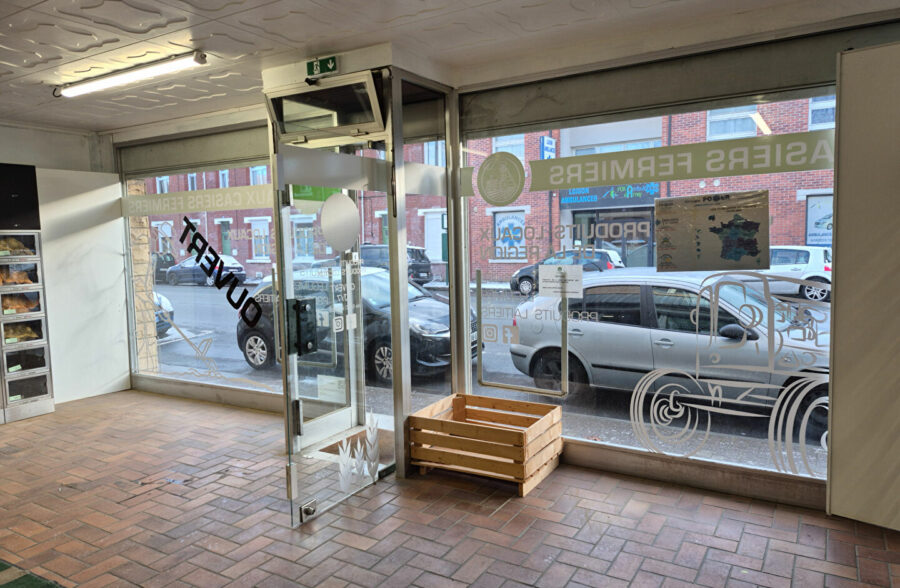 Local commercial Lens 75 m2
